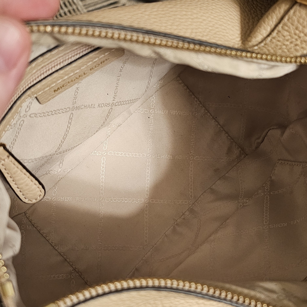 Michael Kors Cream Rivet Strap Crossbody - Picture 6 of 7